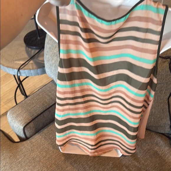 Orange and Pink Sleeveless Tank Top with Relaxed Fit - Picture 3 of 3